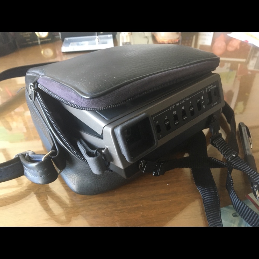 Vintage Polaroid Spectra Camera 1980’s
